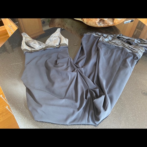 Designer Nicole Miller Evening Gown - Picture 6 of 11